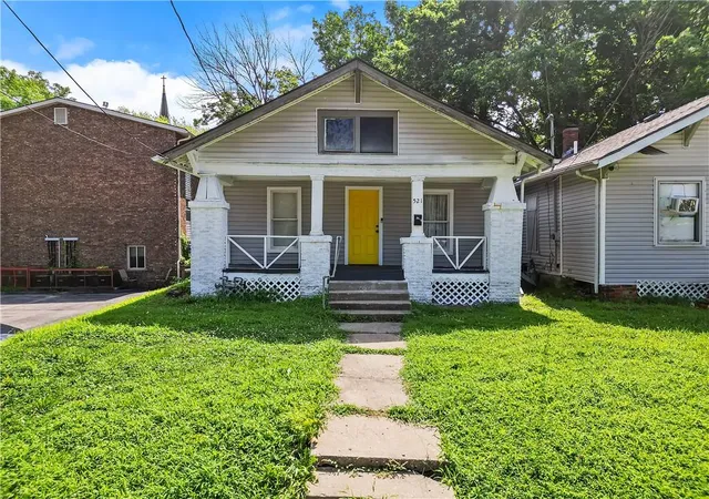 Photo 1 of Single family home for sale at 521 N Osage St, Independence, MO 64050 | MLS# 2630270 | Listing updated on 2026-07-11