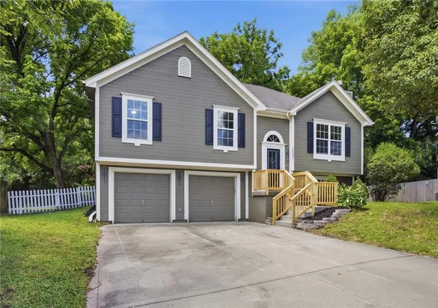 1st image of 18805 E 12th Street Ct S, Independence, MO 64057 | MLS# 2630287