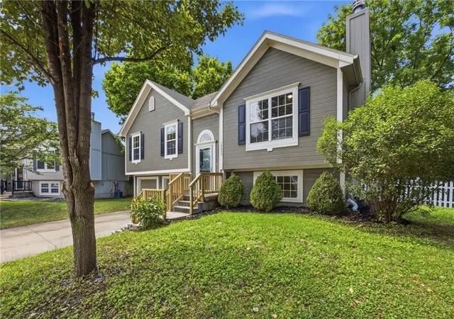 3rd image of 18805 E 12Th Street Ct S, Independence, MO 64057 | MLS# 2630287