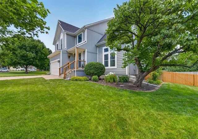 Homes for sale in Spring Hill, KS | 20316 W 219th St, Spring Hill, KS 66083 | MLS# 2630290