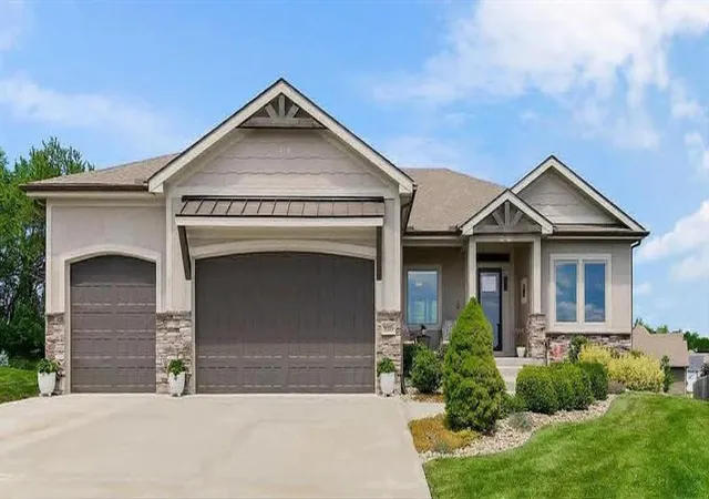 Photo 2 of Single family home for sale at 9305 Sw Sushi Cir, Lees Summit, MO 64064 | MLS# 2630293 | Listing updated on 2026-08-25