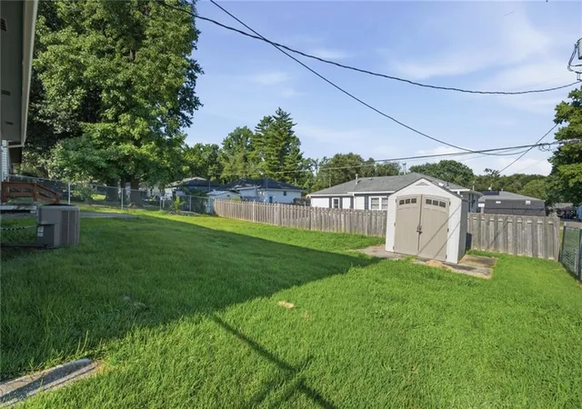 Homes for sale in Leavenworth, KS | 209 Western St, Leavenworth, KS 66048 | MLS# 2630297