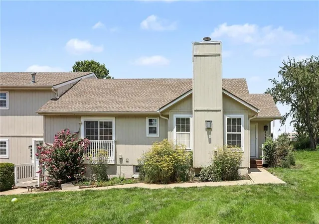 Homes for sale in Kansas City, MO | 8285 N Revere Ave, Kansas City, MO 64151 | MLS# 2630305