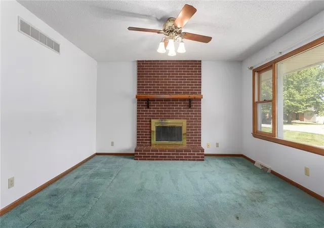 Homes for sale in Kansas City, MO | 1709 Ne 75th Ter, Kansas City, MO 64118 | MLS# 2630309
