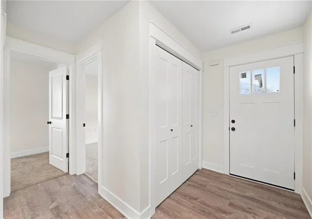 Photo 3 of Single family home for sale at 429 Rockers Dr, Baldwin City, KS 66006 | MLS# 2630320 | Listing updated on 2026-10-08