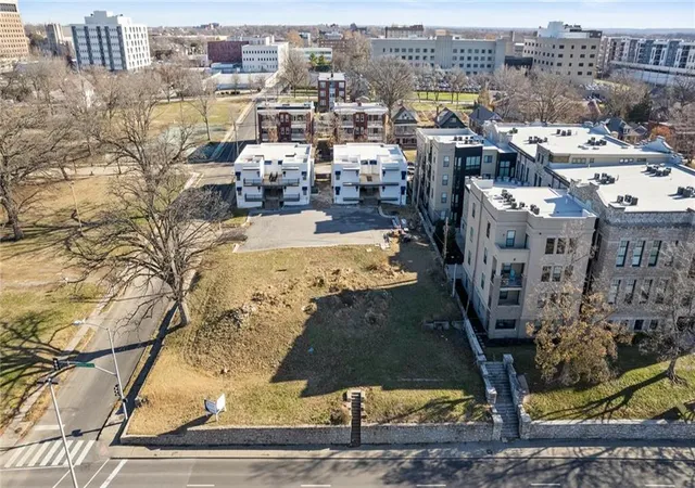 Homes for sale in Kansas City, MO | 3500 Jefferson St, Kansas City, MO 64111 | MLS# 2630321