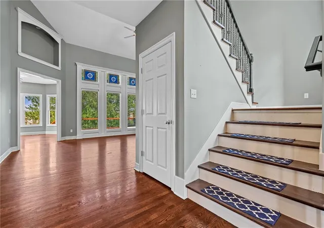 Photo 2 of Single family home for sale at 2108 Prairie Crk Dr, Kearney, MO 64060 | MLS# 2630322 | Listing updated on 2026-08-31