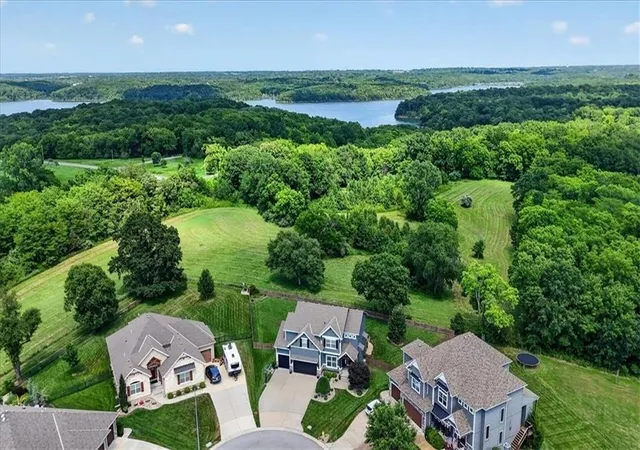 Homes for sale in Lee's Summit, MO | 1357 Brandywine Rd, Lee's Summit, MO 64064 | MLS# 2630323