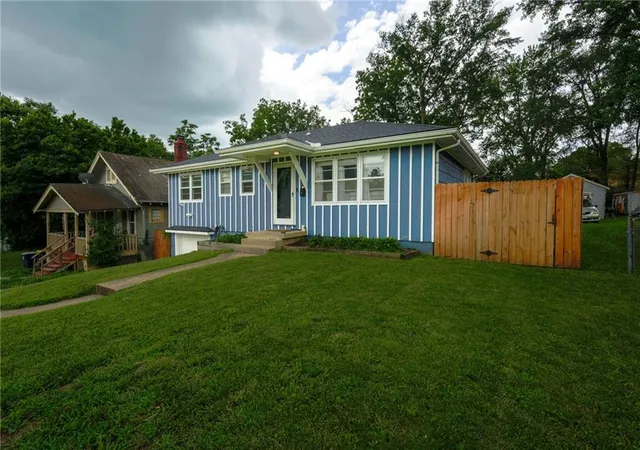 Photo 2 of Single family home for sale at 8312 Highland Ave, Kansas City, MO 64131 | MLS# 2630331 | Listing updated on 2026-08-13