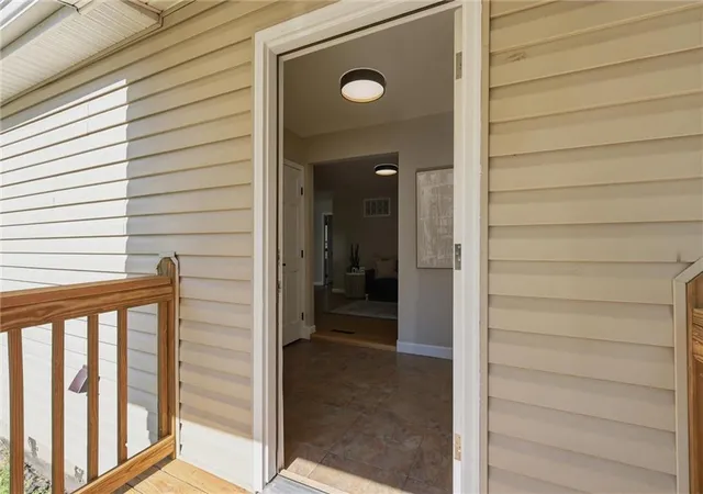 2nd image of 3002 N 121 Ter, Kansas City, KS 66109 | MLS# 2630363