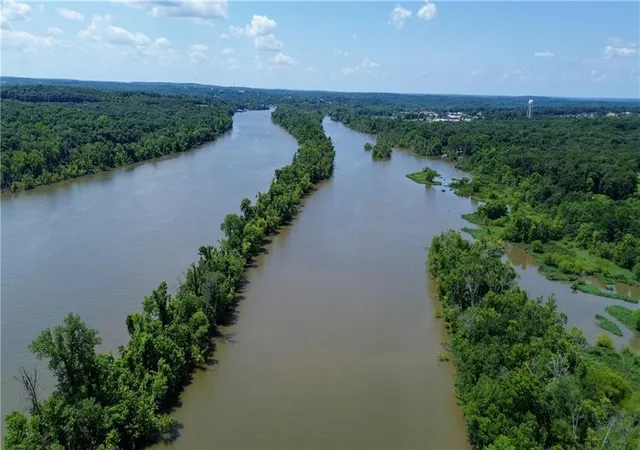 Homes for sale in Warsaw, MO | 29460 Huse St, Warsaw, MO 65355 | MLS# 2630368