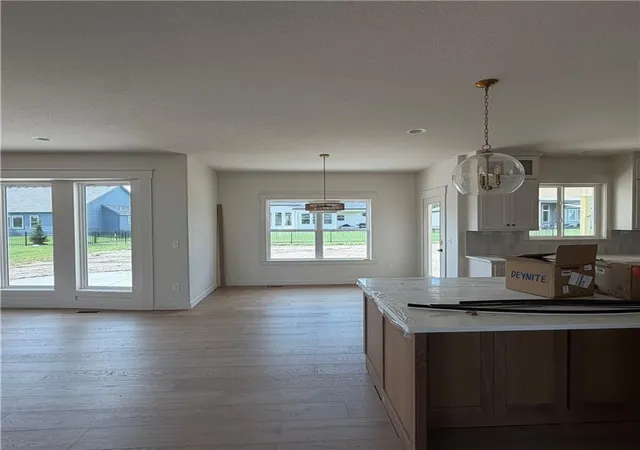 Photo 4 of Sale Pending at 2334 Foxtail Dr, Kearney, MO 64060 | MLS# 2630379 | Listing updated on 2026-10-20