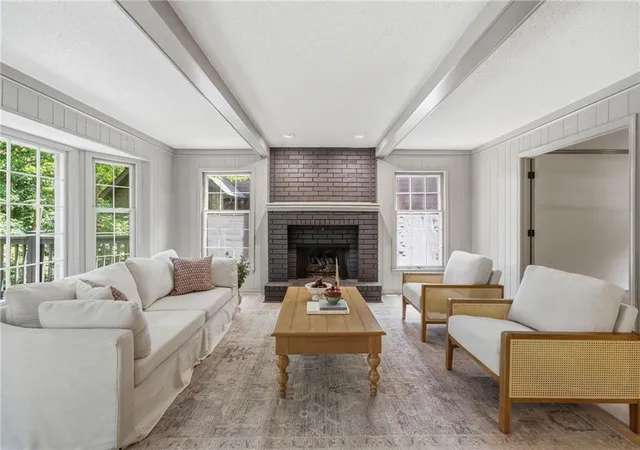 Photo 2 of Single family home for sale at 8009 Hallet St, Lenexa, KS 66215 | MLS# 2630387 | Listing updated on 2026-10-06