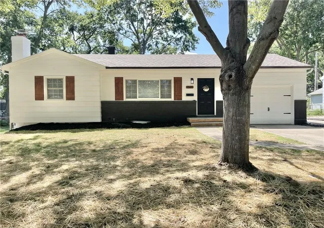 1st image of 3520 S Liberty St, Independence, MO 64055 | MLS# 2630392