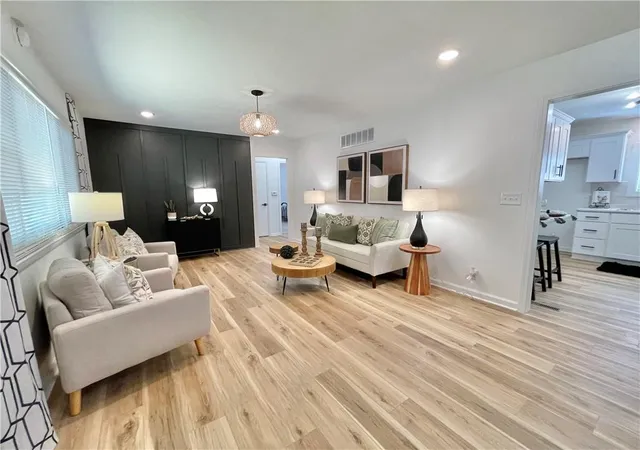 5th image of 3520 S Liberty St, Independence, MO 64055 | MLS# 2630392