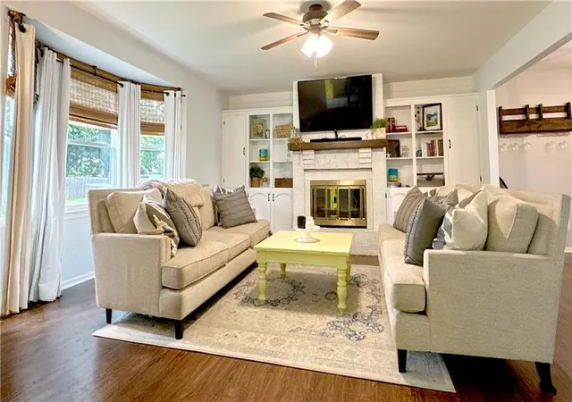 Photo 3 of Single family home for sale at 105 Broadway St, Grain Valley, MO 64029 | MLS# 2630395 | Listing updated on 2026-08-26