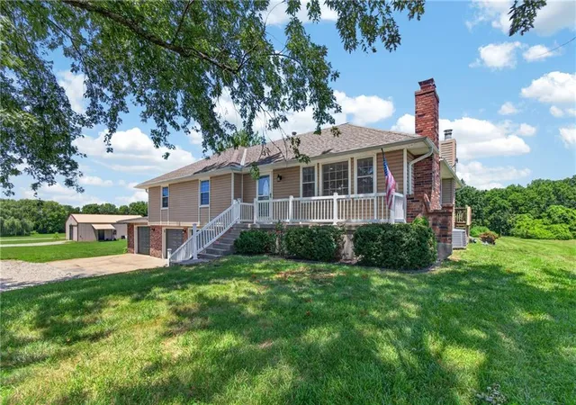 1st image of 10508 E 241st Ter Ter, Peculiar, MO 64078 | MLS# 2630396