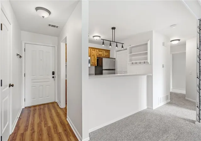 5th image of 11905 W 58Th Ter #E, Shawnee, KS 66216 | MLS# 2630401