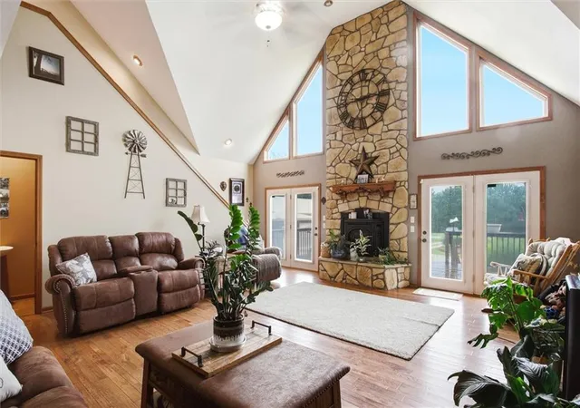 5th image of 3776 Delaware Rd, Pomona, KS 66076 | MLS# 2630403