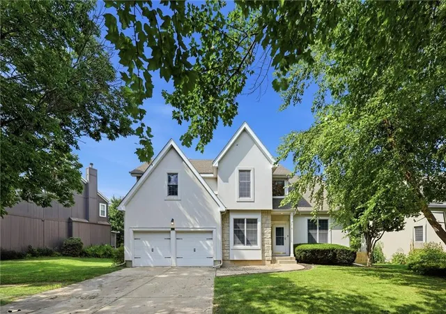 2nd image of 5216 W 158th Place, Overland Park, KS 66224 | MLS# 2630405