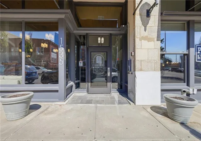 3rd image of 1535 Walnut St #306, Kansas City, MO 64108 | MLS# 2630411