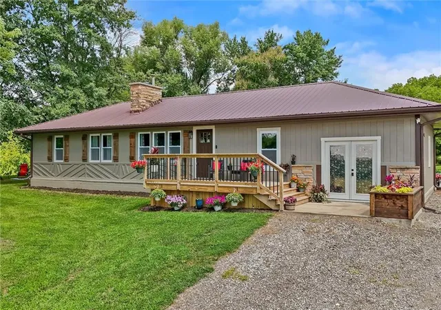 Photo 1 of Single family home for sale at 11026 Shach Crk Rd, Excelsior Springs, MO 64024 | MLS# 2630422 | Listing updated on 2026-08-27
