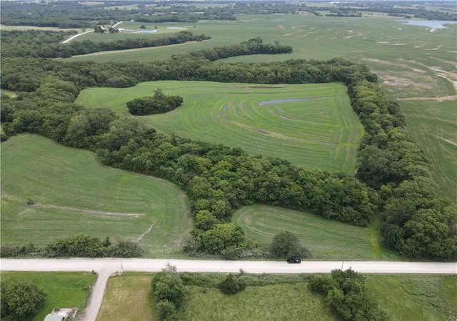 Homes for sale in Mc Louth, KS | Lot 4 259th St, Mc Louth, KS 66054 | MLS# 2630425