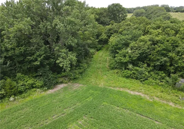 Homes for sale in Mc Louth, KS | Lot 4 259Th St, Mc Louth, KS 66054 | MLS# 2630425