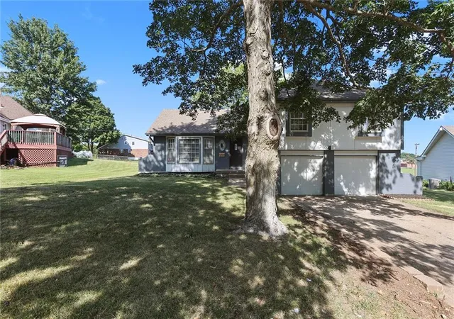 Homes for sale in Grandview, MO | 12941 Fuller Ave, Grandview, MO 64030 | MLS# 2630453