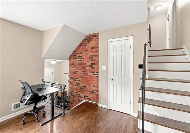 Photo 4 of Single family home for sale at 10001 Cambridge Ave, Kansas City, MO 64134 | MLS# 2630458 | Listing updated on 2026-08-20