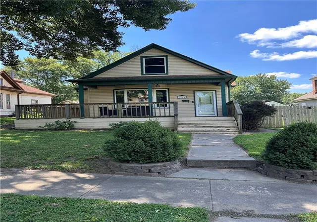 Homes for sale in St Joseph, MO | 3224 Lafayette St, St Joseph, MO 64507 | MLS# 2630463