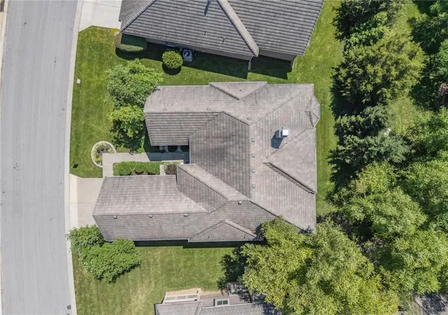 Photo 4 of Single family home for sale at 5313 W 124th Terrace, Leawood, KS 66209 | MLS# 2630480 | Listing updated on 2026-09-13