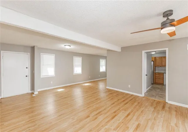 5th image of 1308 S Apache Ct, Olathe, KS 66062 | MLS# 2630502