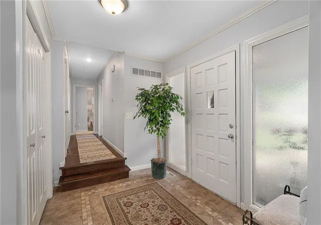 5th image of 10450 College Ave, Kansas City, MO 64137 | MLS# 2630506