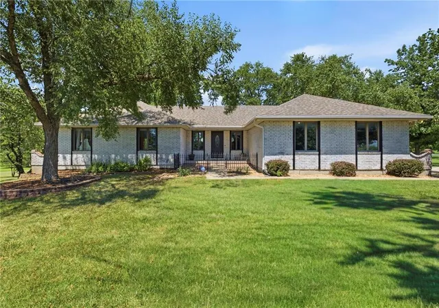 1st image of 1116 W Hubach Hill Rd, Raymore, MO 64083 | MLS# 2630515