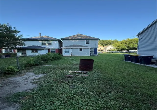 Photo 3 of Single family home for sale at 2510 Montgall Ave, Kansas City, MO 64127 | MLS# 2630517 | Listing updated on 2026-08-20