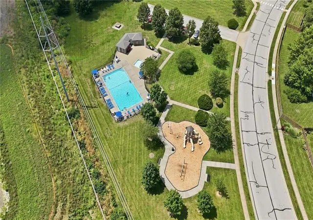 85th image of 404 Se Mill Creek Dr, Lees Summit, MO 64063 | MLS# 2630546