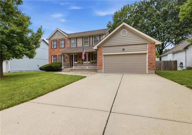 1st image of 2405 Ne Adams Dairy Rd, Blue Springs, MO 64014 | MLS# 2630549
