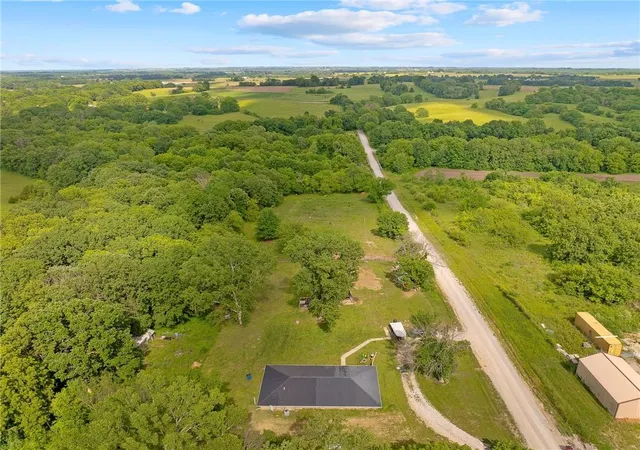 Homes for sale in Mayview, MO | 16527 Varner Rd, Mayview, MO 64071 | MLS# 2630552
