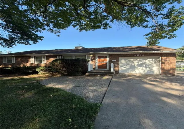 Photo 1 of Sale Pending at 4216 S Pleasant St, Independence, MO 64055 | MLS# 2630563 | Listing updated on 2026-07-20