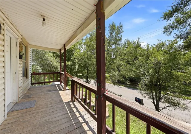 Photo 4 of Single family home for sale at 2202 Wood Ave, Kansas City, KS 66104 | MLS# 2630573 | Listing updated on 2026-08-26