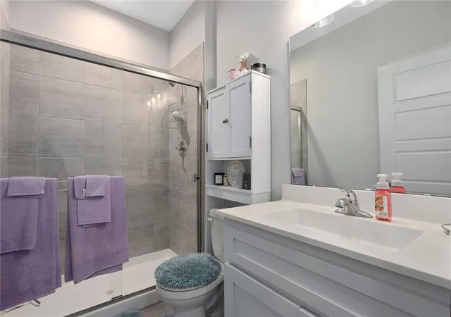 5th image of 835 Ne Lone Hill Dr, Lees Summit, MO 64064 | MLS# 2630588