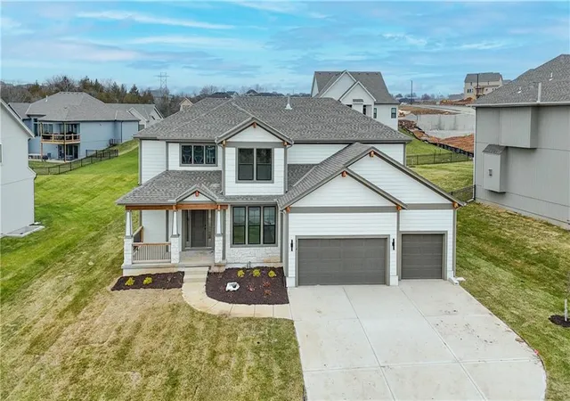 1st image of 6034 Arapahoe St, Shawnee, KS 66226 | MLS# 2630589