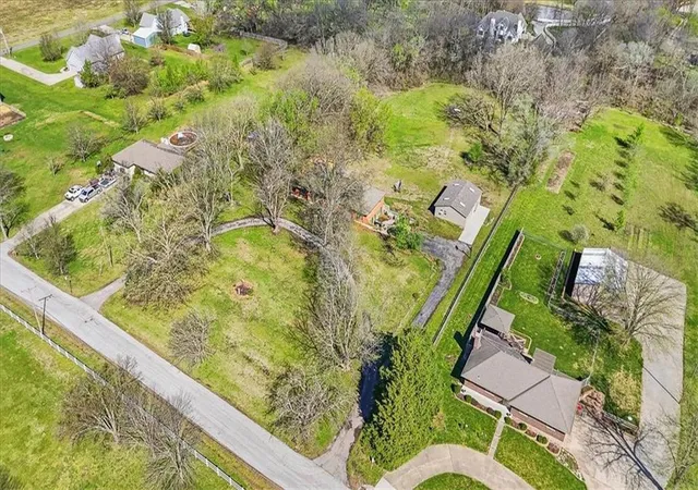 27th image of 15116 Chestnut St, Basehor, KS 66007 | MLS# 2630611