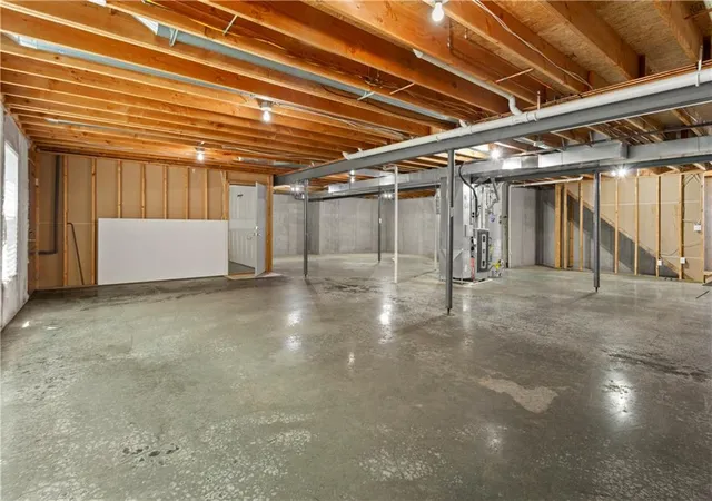 Photo 34 of Single family home for sale at 707 NW Baytree Cir, Grain Valley, MO 64029 | MLS# 2630632 | Listing updated on 2026-10-06