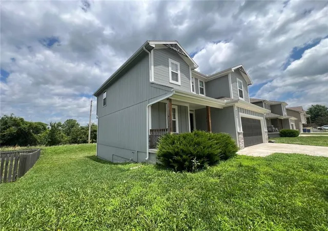 Homes for sale in Peculiar, MO | 9804 E 219th Cir, Peculiar, MO 64078 | MLS# 2630634