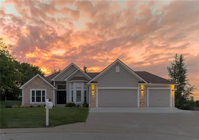 1st image of 16750 Nw 138th Ct, Platte City, MO 64079 | MLS# 2630641