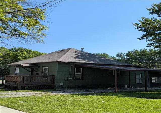 Homes for sale in Warrensburg, MO | 417 N Mulberry St, Warrensburg, MO 64093 | MLS# 2630660