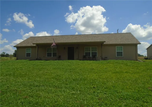 Homes for sale in Odessa, MO | 2898 Blue Bird St, Odessa, MO 64076 | MLS# 2630671