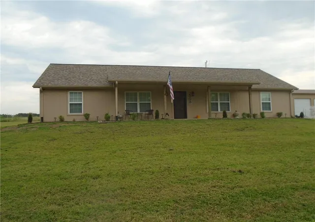 1st image of 2898 Blue Bird St, Odessa, MO 64076 | MLS# 2630671